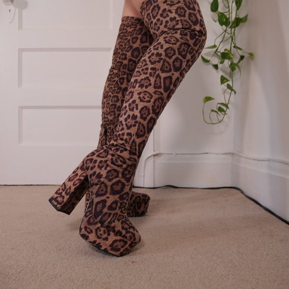 sexy leopard cheetah print thigh-high boots - Picture 3 of 14